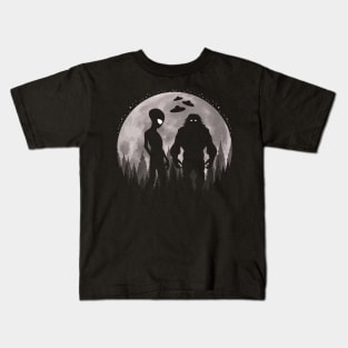 Bigfoot Alien Ufos Kids T-Shirt